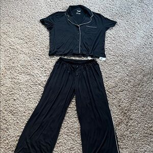 Aerie Black Two-Piece Pajama Set🖤